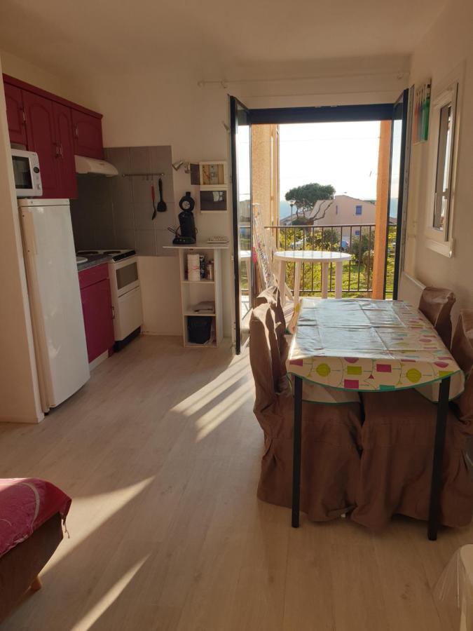 T2 Vue Mer Avec Parking Prive Saint-Pierre-la-Mer  Kültér fotó